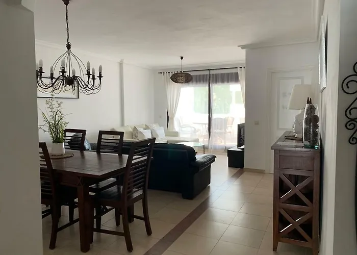 Apartamento La Maestranza, Puerto Banus *
